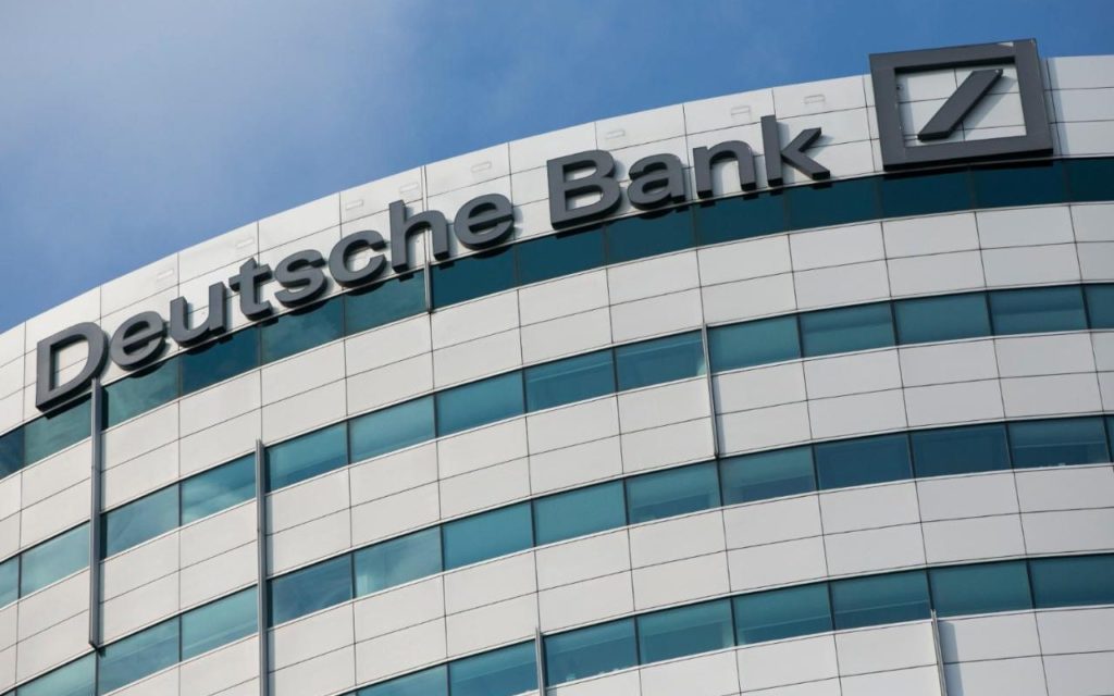 Deutsche_Bank_in_Amsterdam-xlarge_trans++gsaO8O78rhmZrDxTlQBjdEbgHFEZVI1Pljic_pW9c90