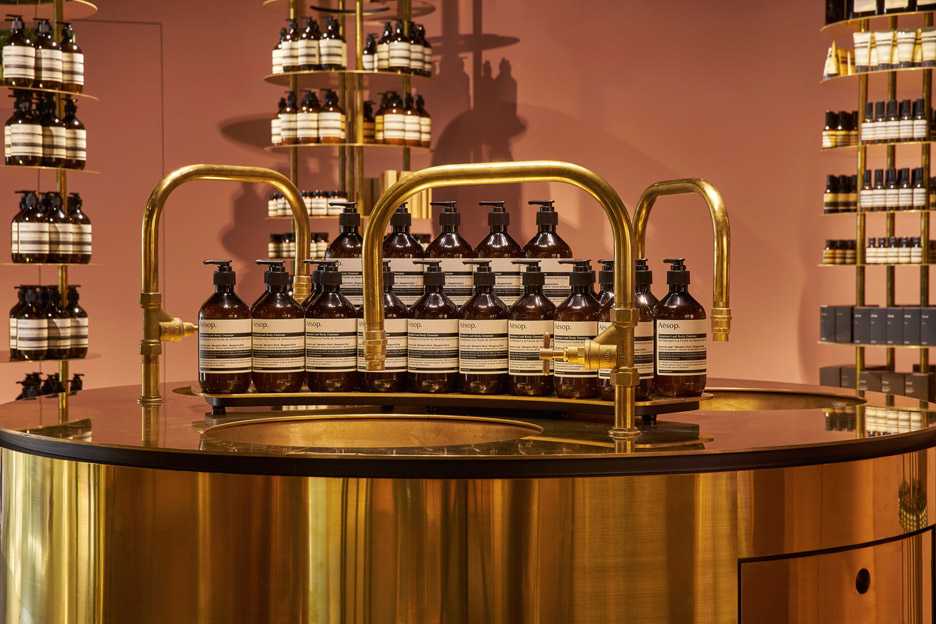 aesop-retail-shop-interiors-snohetta-singapore_dezeen_936_8