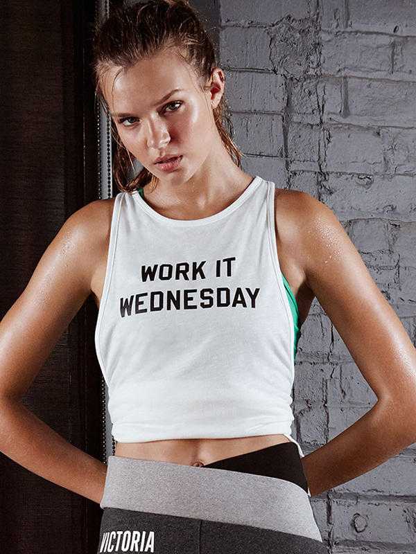 josephine_skriver_sweaty_workout_hottie__03-04fbd71f_web