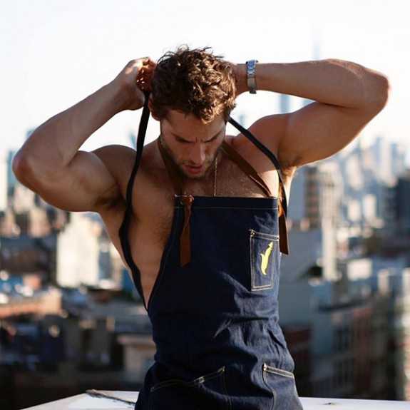 nakedchef3-575x575