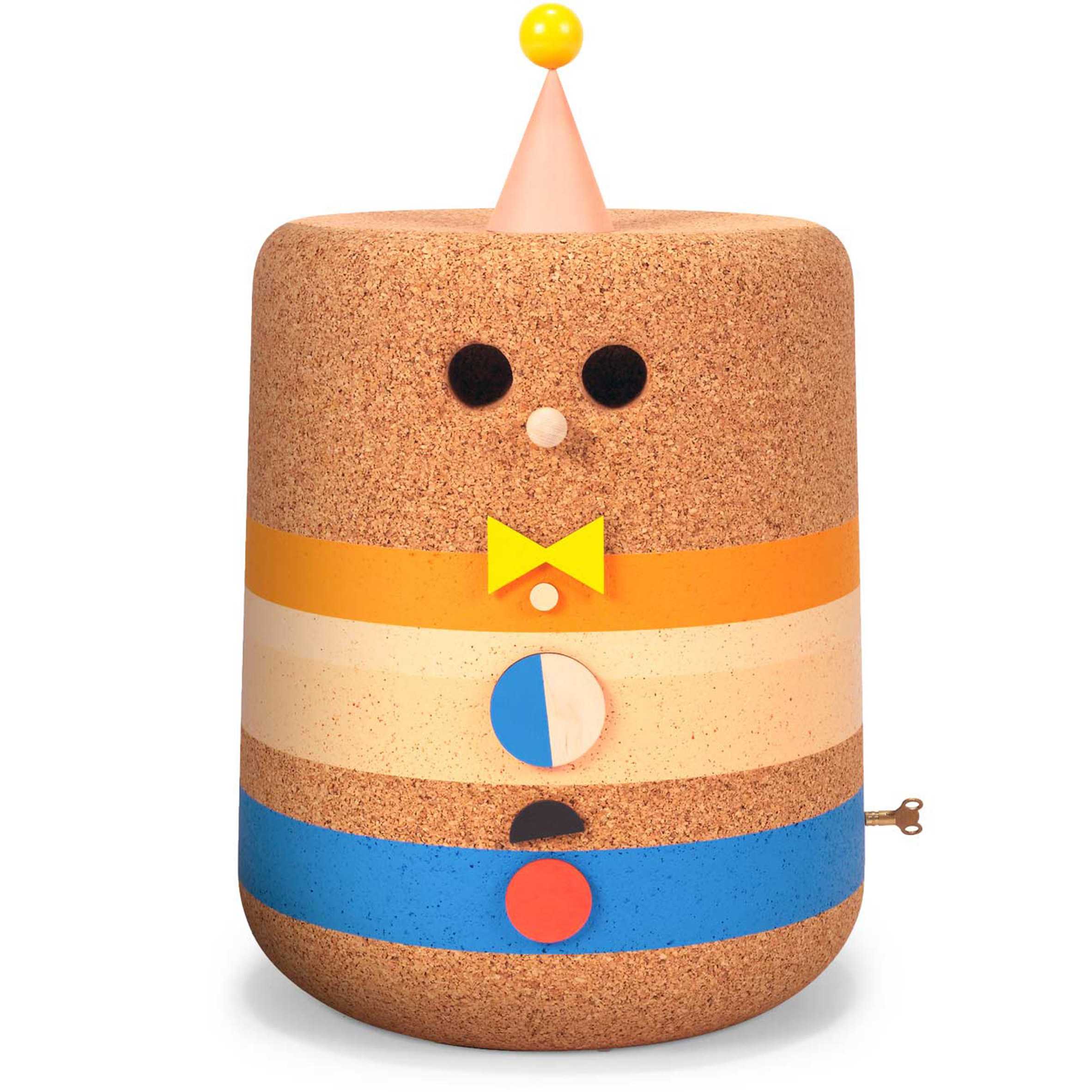 whos-caspar-cork-stool-modus-charity-auction-dezeen_2364_col_23