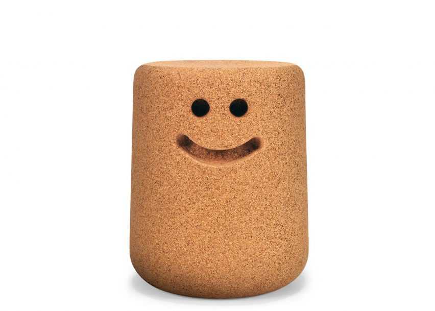 whos-caspar-cork-stool-modus-charity-auction-dezeen_2364_ss_6-852x609