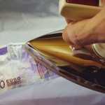 euro money iron