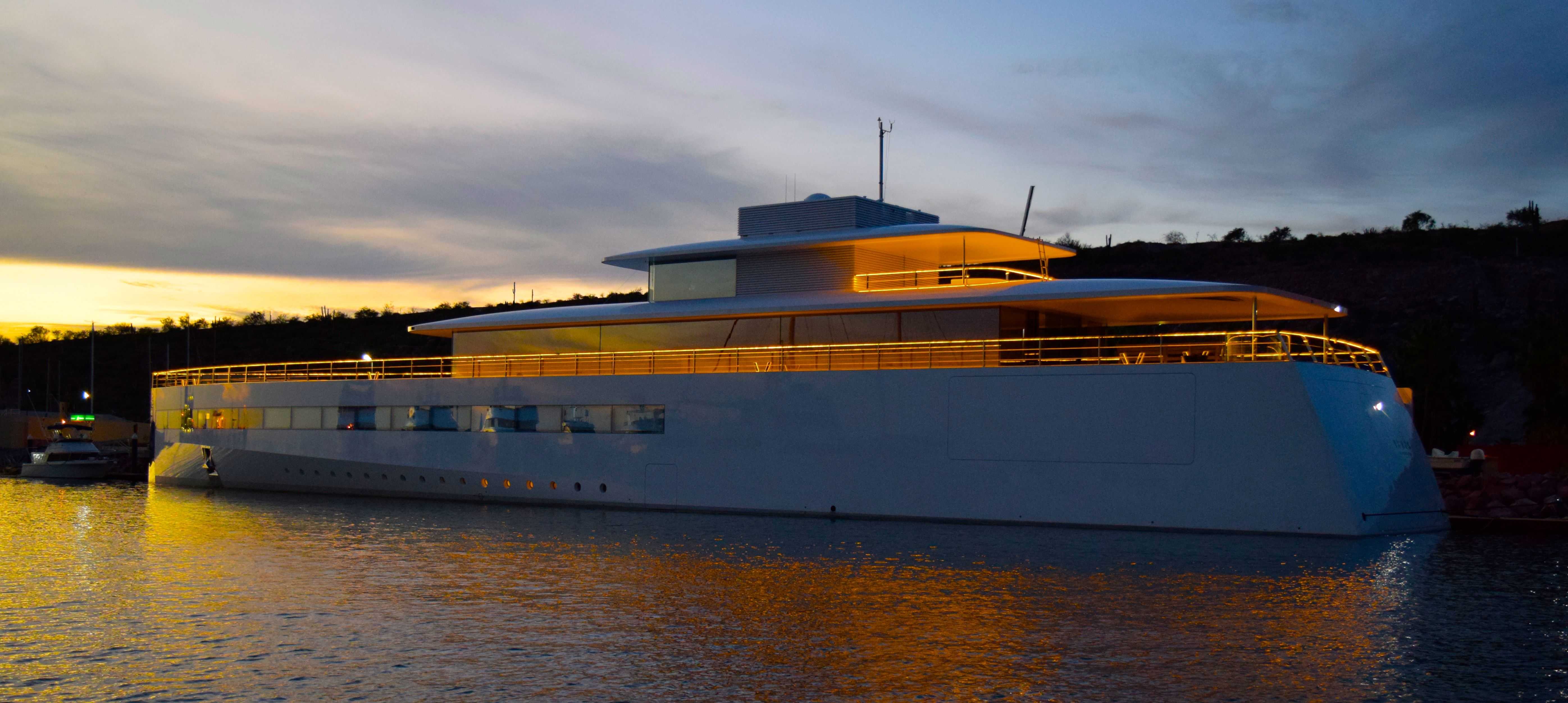 steve jobs yacht venus price